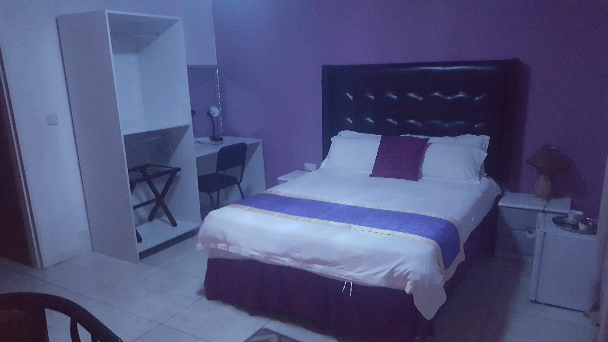 Mathlyn Guest House Франсистаун Экстерьер фото