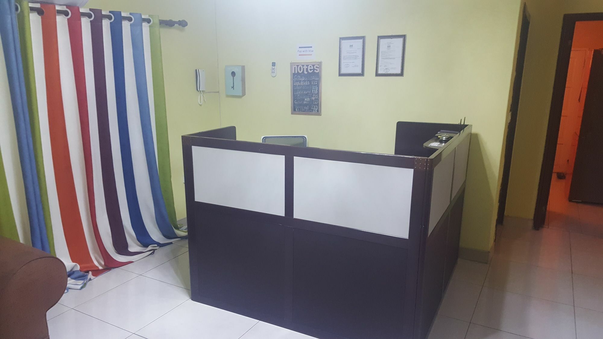 Mathlyn Guest House Франсистаун Экстерьер фото