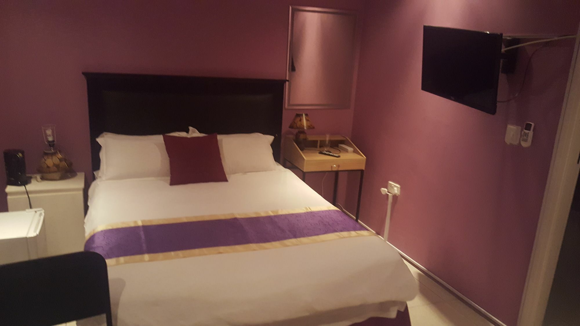 Mathlyn Guest House Франсистаун Экстерьер фото