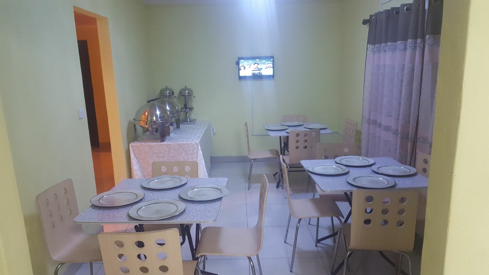 Mathlyn Guest House Франсистаун Экстерьер фото