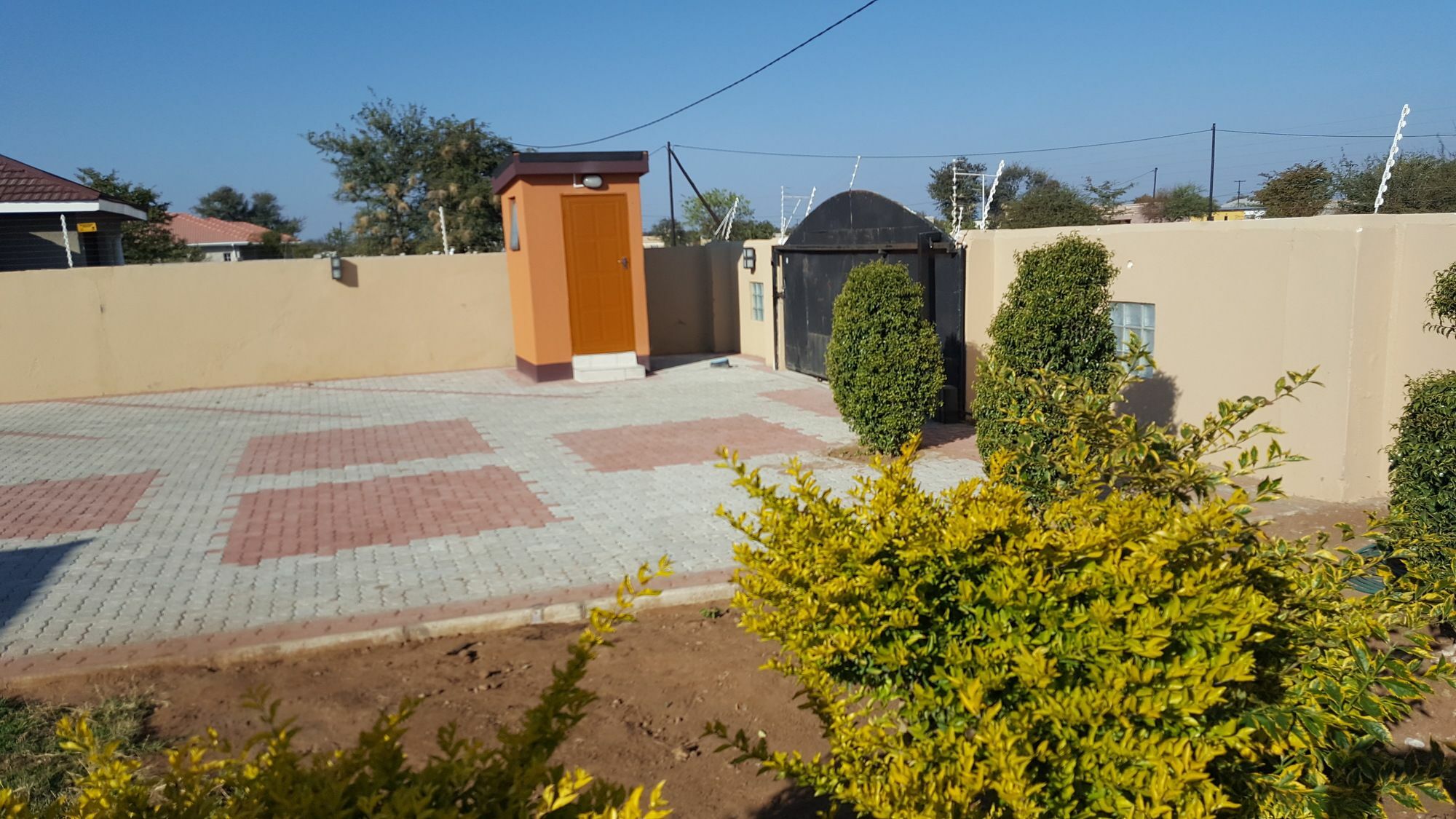 Mathlyn Guest House Франсистаун Экстерьер фото